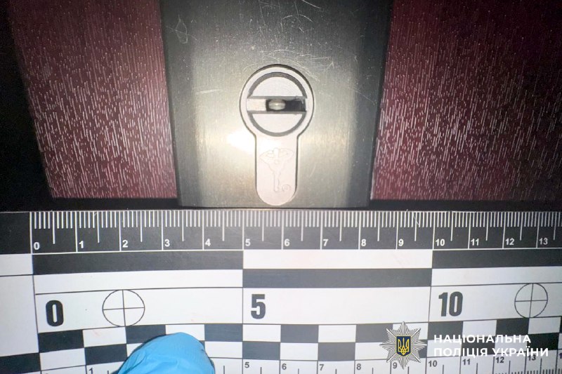 1 Обікрала власну родичку: рівнянку судитимуть за гучну квартирну крадіжку