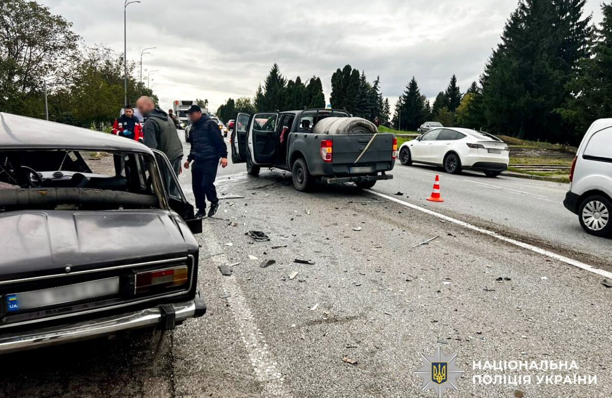 Аварія на Дубенщині: загинув пенсіонер, його дружина — у важкому стані