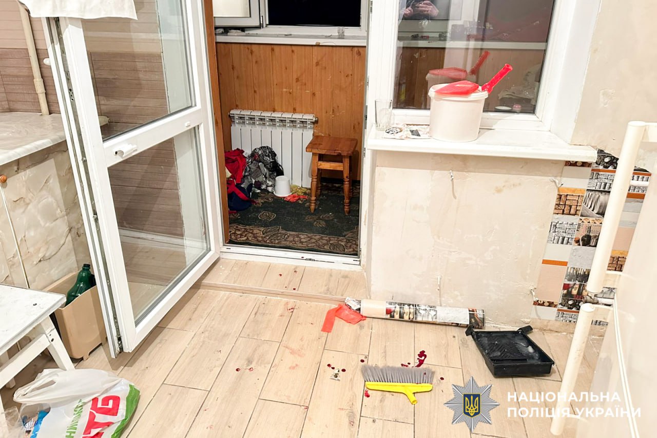 У Вараші чоловік після сварки побив знайомого та вкрав у нього гроші 0000