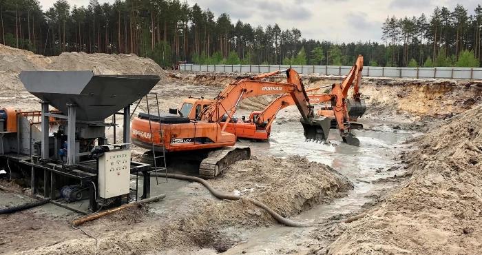 На Рівненщині офіційно видобуватимуть бурштин: що за фірма виграла тендер