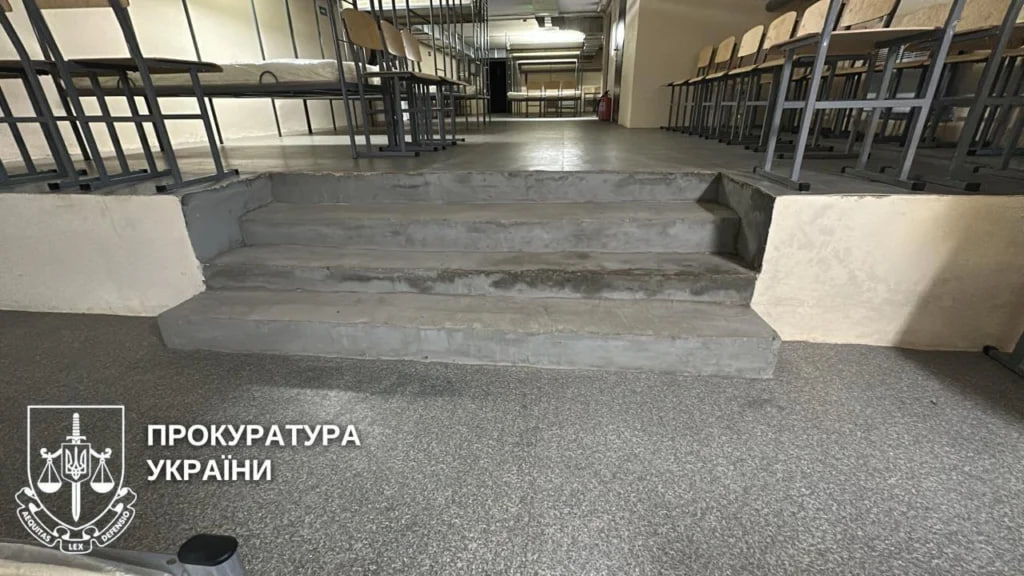 Збитки на мільйон під час ремонту укриття в Березному: підрядник — фірма депутата, підозрюваний — чиновник ОДА