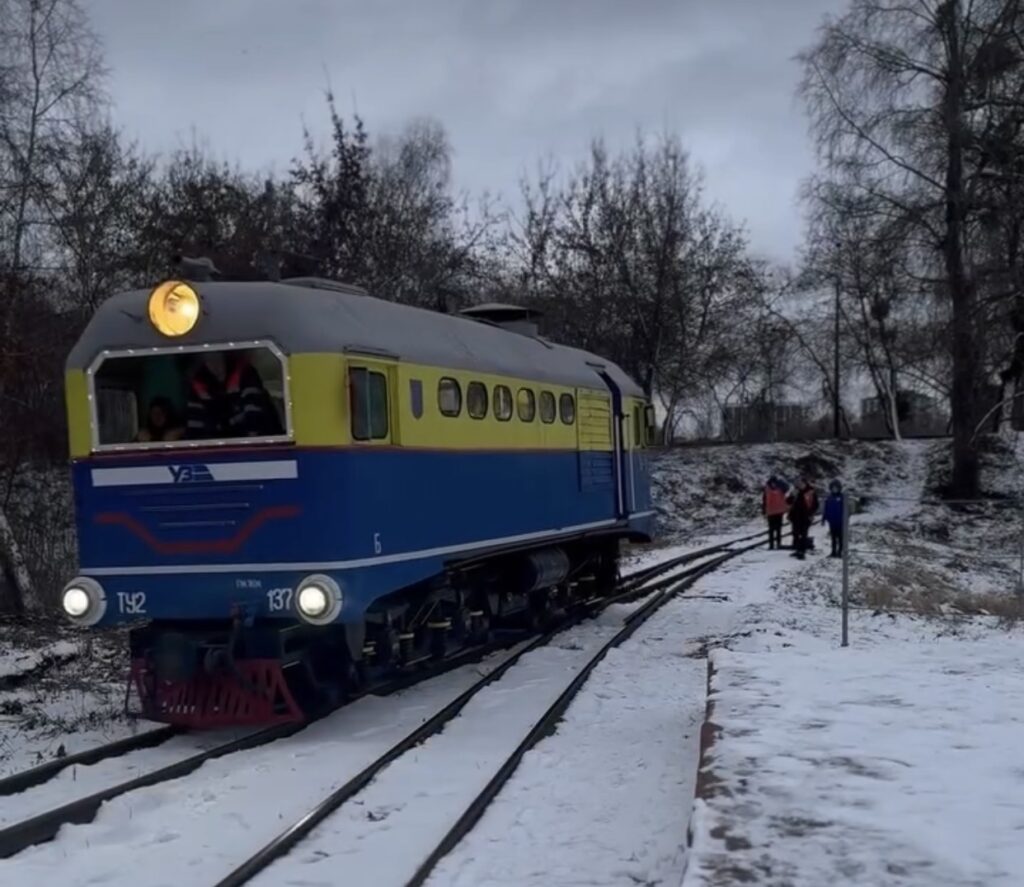 1 Куди сходити на вихідних у Рівному: зимові рейси дитячої залізниці