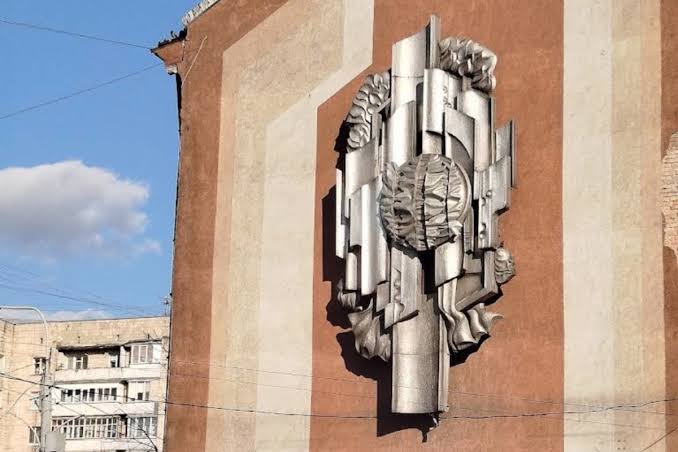 У Рівному завершили голосування щодо муралу на Соборній: як розгорівся конфлікт і до чого тут пам’ять про Тараса Давидюка