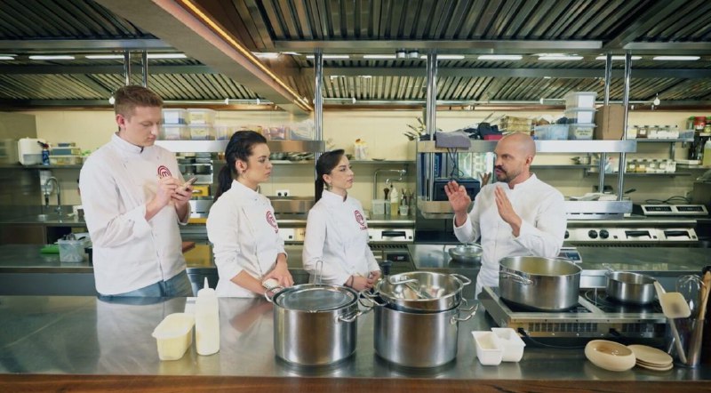 1 Рівнянка Галина Оруджева вибула з «МастерШеф-16» за крок до суперфіналу, але отримала пропозицію від Ярославського