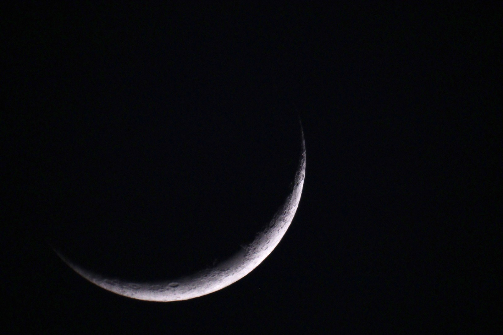 18 січня – перший Молодик року: точка старту, що формує весь рік (ритуали та гороскоп для кожного) 0000