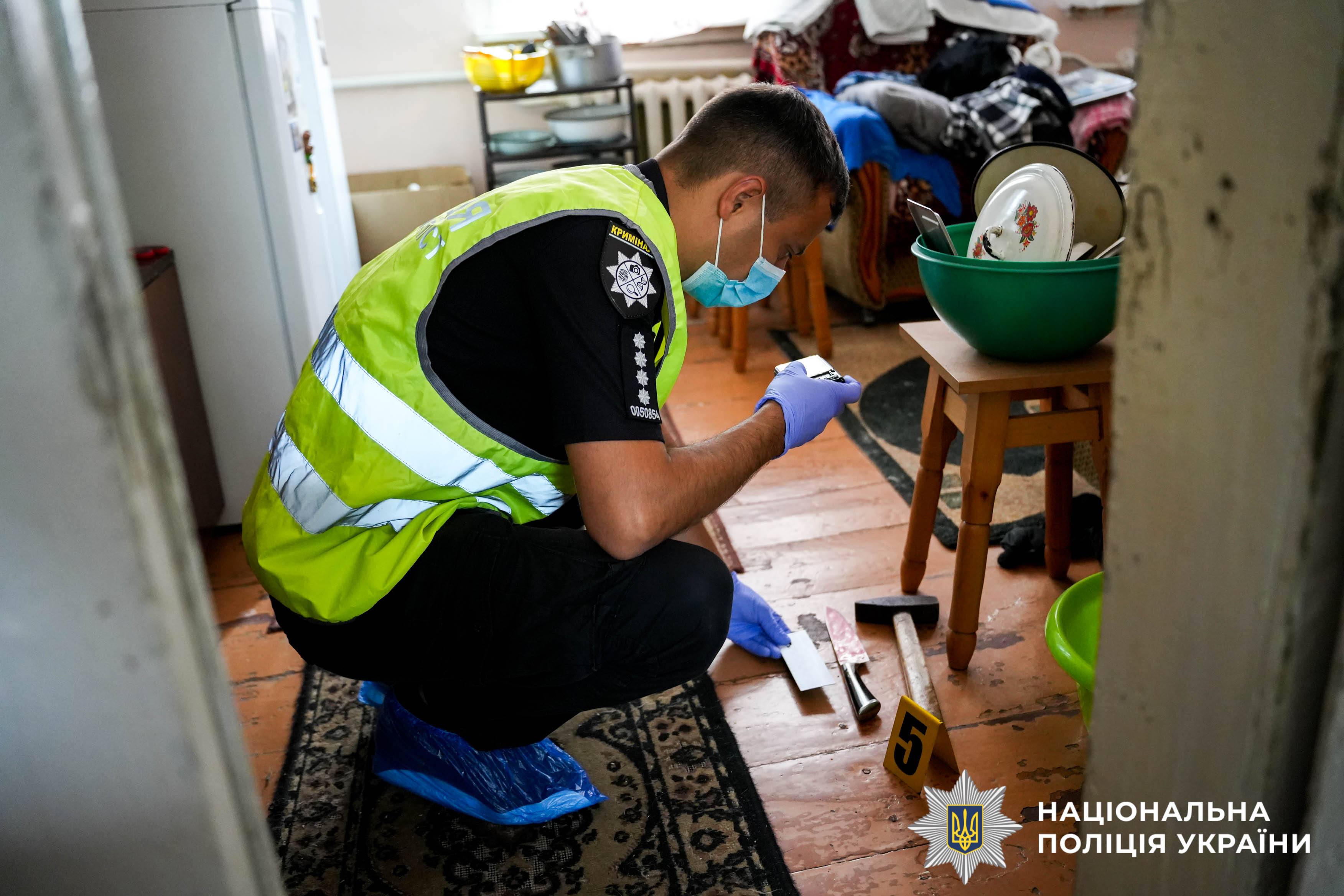 У Рівному вбивцю батька госпіталізують до психлікарні суворого нагляду 0000