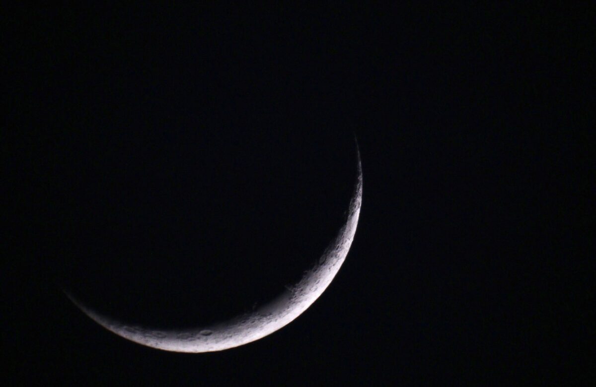 18 січня – перший Молодик року: точка старту, що формує весь рік (ритуали та гороскоп для кожного)