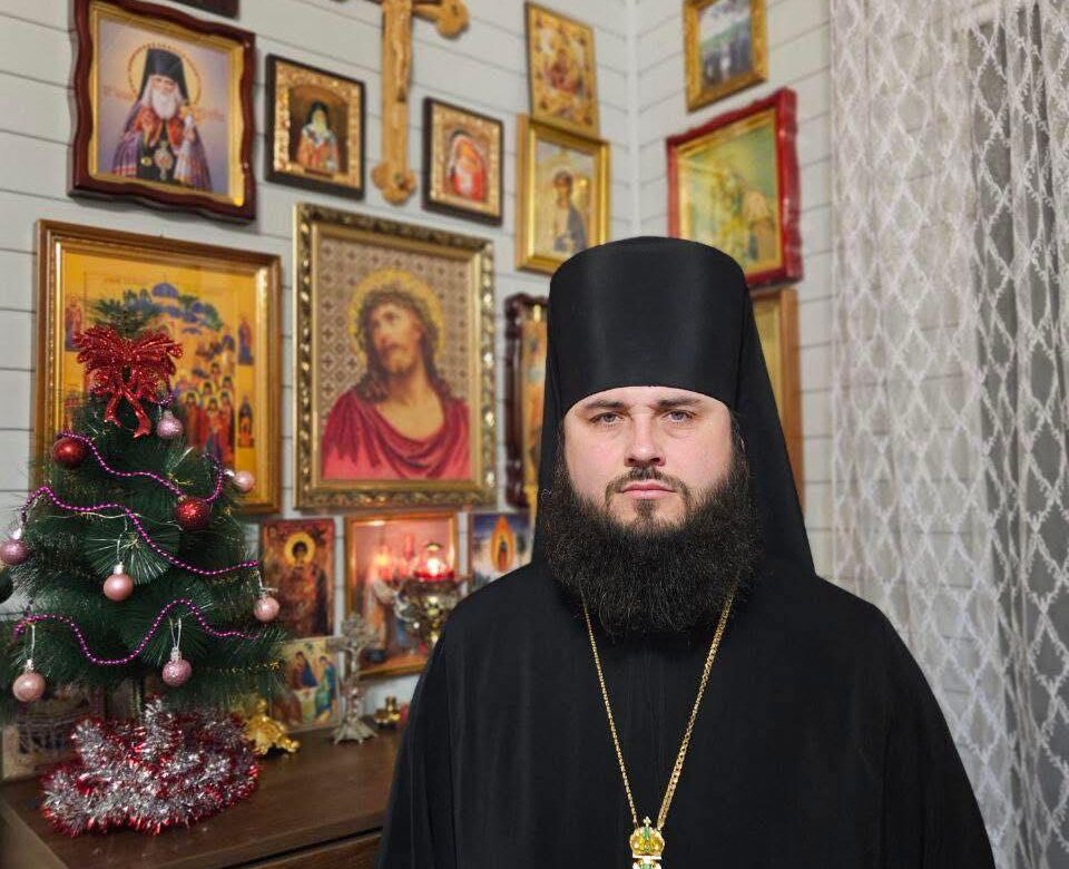 Замість ряси — піксель: відомий рівненський архімандрит Герман іде служити