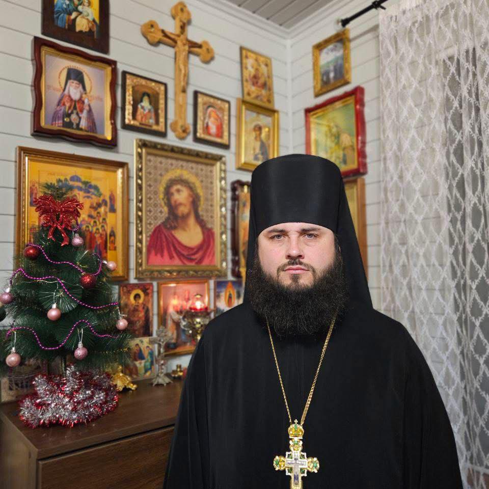Замість ряси — піксель: відомий рівненський архімандрит Герман іде служити 0000