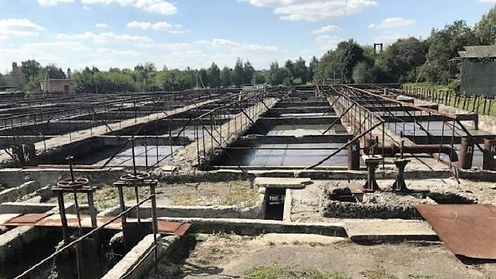 До 120 кілограмів сміття на добу: що рівняни «змивають» у каналізацію