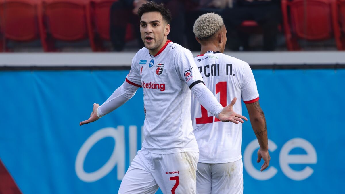 1 На Рівненщині розгорівся скандал у футбольному клубі «Верес»