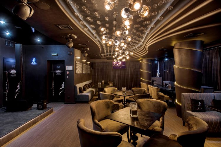 «Дві години я думала, що помру»: історія рівнянки після вечора в караоке