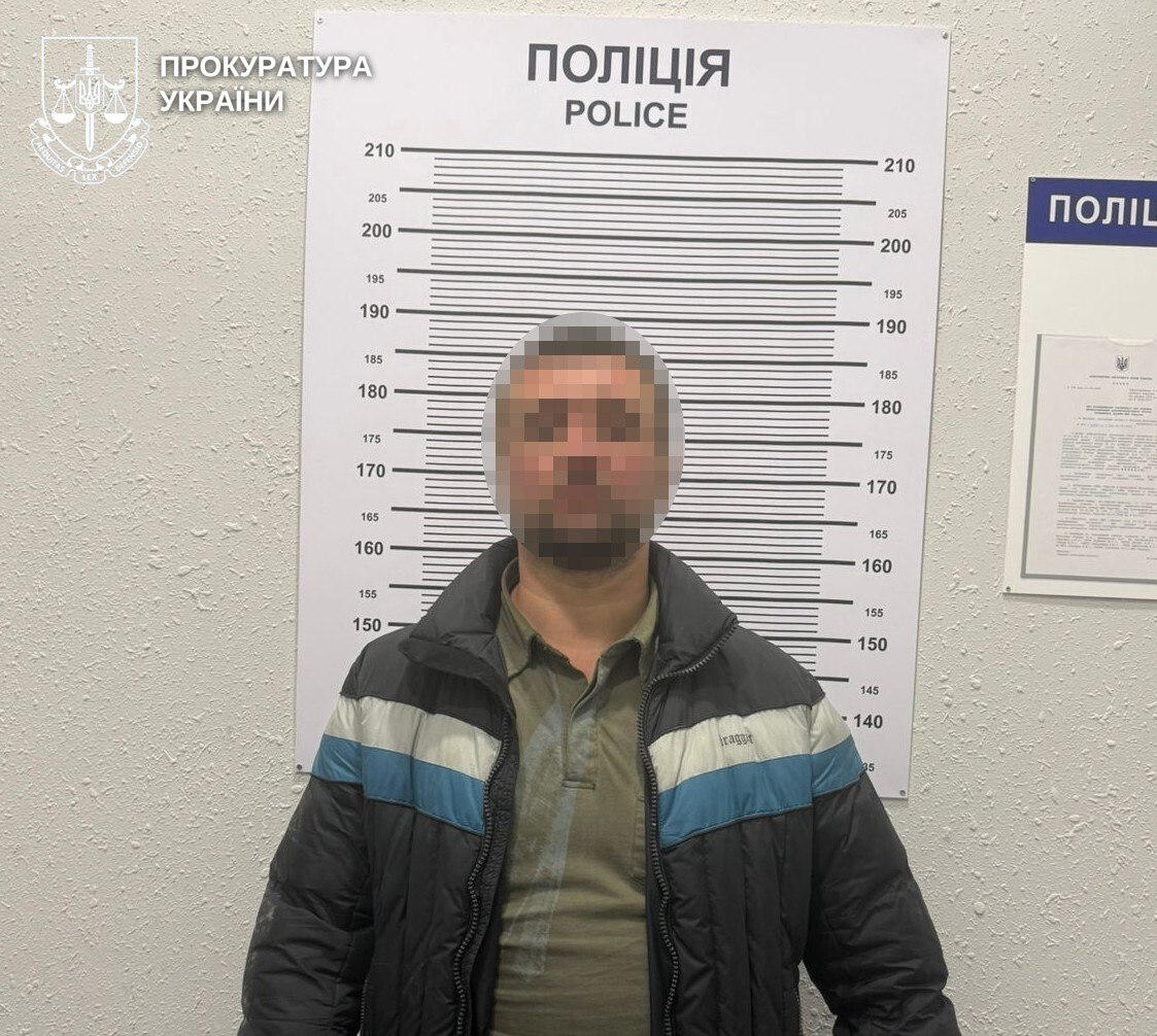 У Рівному суд взяв під варту чоловіка, якого підозрюють у вбивстві батька 0000