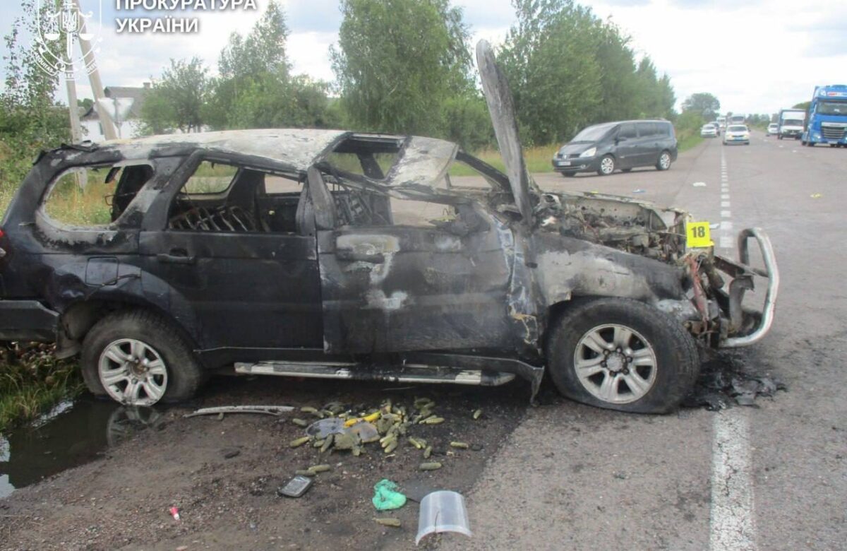 Троє загиблих і ненароджена дитина — на Рівненщині за смертельну ДТП відповідають посадовці