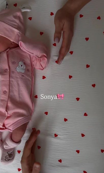 1 Стало відомо, як назвали доньку найтитулованішого рівненського плавця Михайла Романчука