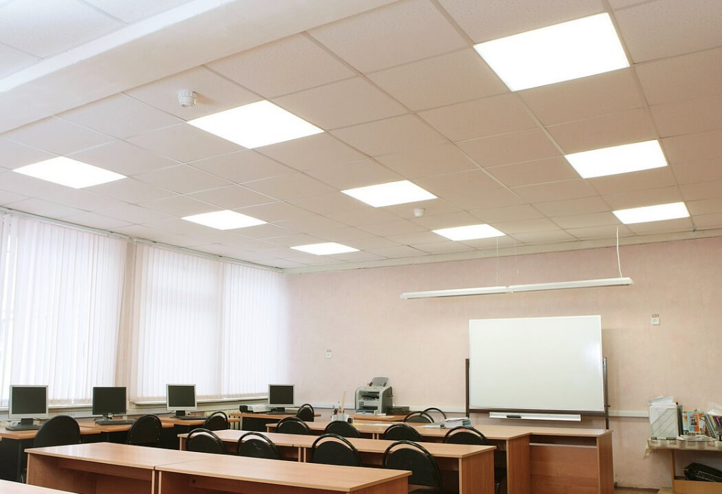 На Рівненщині зі шкіл стягнули зайві гроші за електроенергію 150 тисяч гривень