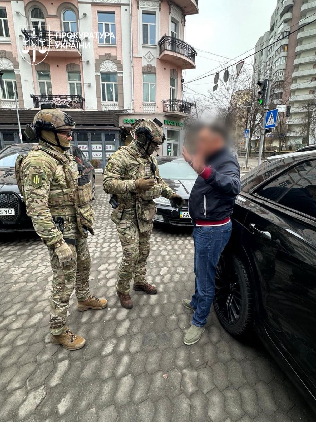 1 На Рівненщині викрили бурштинову схему на 354 мільйони гривень