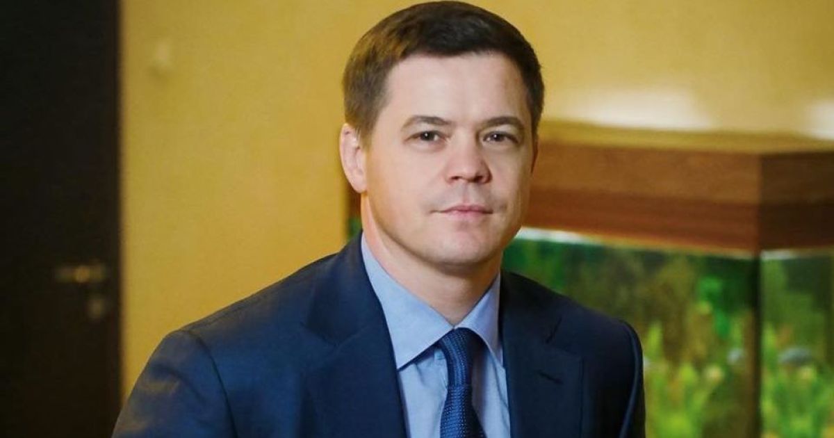 Ексмитника з Рівненщини підозрюють у відмиванні $2 мільйонів через готель у Буковелі