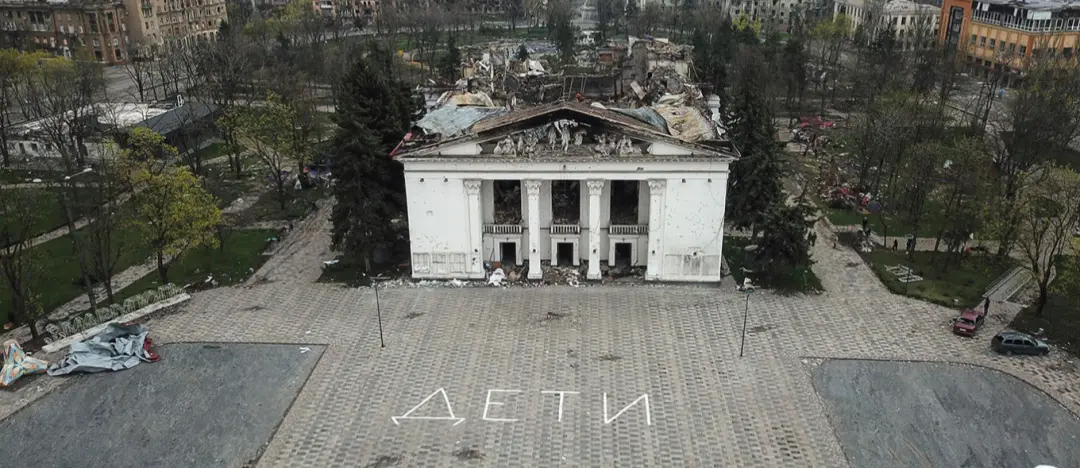 Рівне вшанує пам’ять жертв авіаудару по Маріупольському драмтеатру