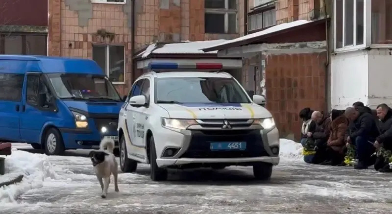 На Рівненщині пес Калапуша супроводжує Героїв, які повертаються «на щиті»