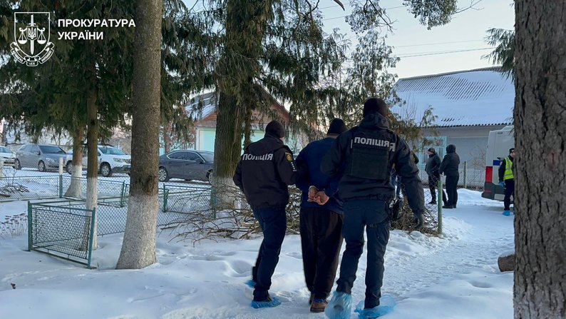 На Рівненщині у СІЗО помер підозрюваний у вбивстві п’яти переселенців