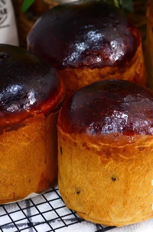 Кулінарна блогерка з Рівного поділилася рецептом найсмачнішої паски (+ВІДЕО) 0000