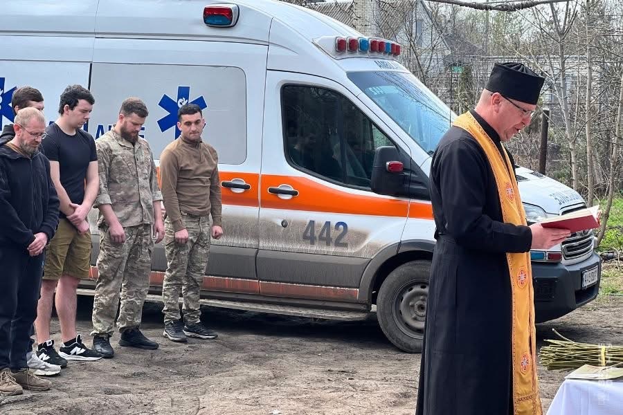 1 Командир рівненського підрозділу Нацгвардії привітав військових на Донеччині