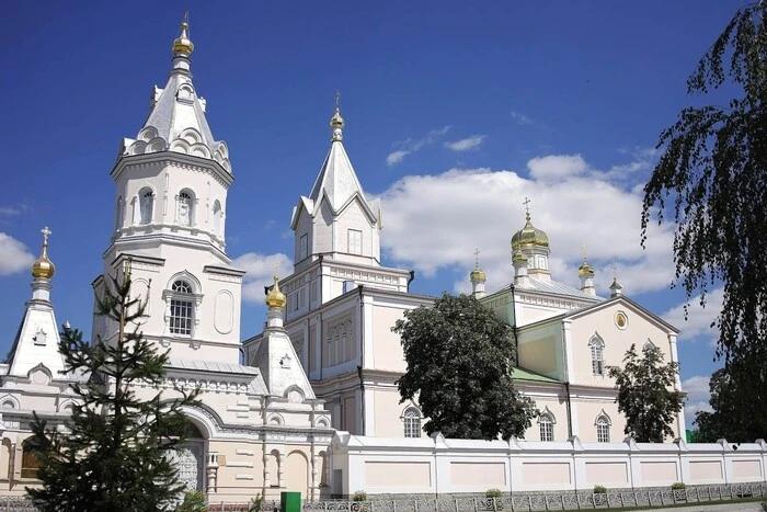Суд може припинити діяльність Корецького монастиря на Рівненщині через зв’язки з Московським патріархатом
