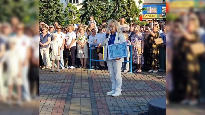 Понад 130 музикантів влаштували на Рівненщині неймовірний перформанс та встановили рекорд України (фото, відео)
