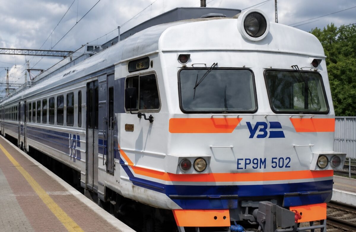 Укрзалізниця встановила кондиціонери в електропоїздах Рівне — Львів