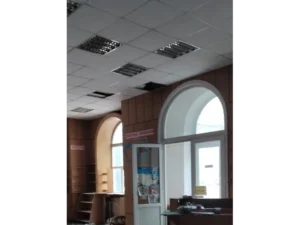 1 У Рівному вартість оренди комунального приміщення під книгарню на Соборній "злетіла" вчетверо