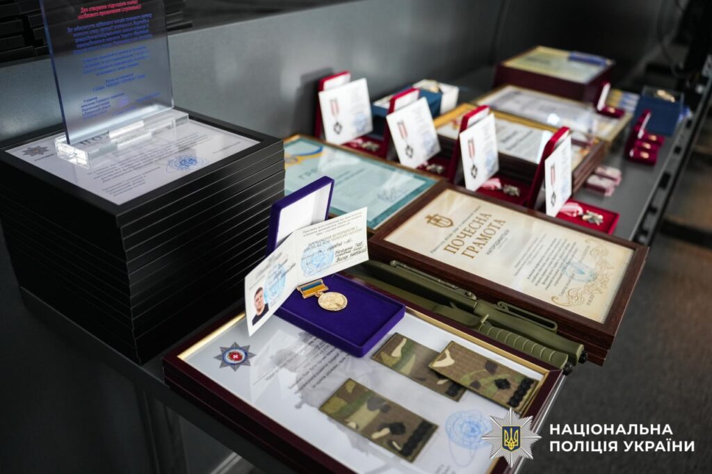 1 Троє бійців стрілецького батальйону поліції Рівненщини отримали державні нагороди посмертно