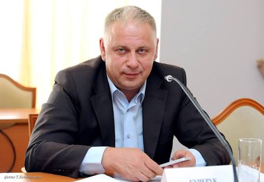 У Рівненській облраді звільнили першого заступника голови Миколу Кучерука