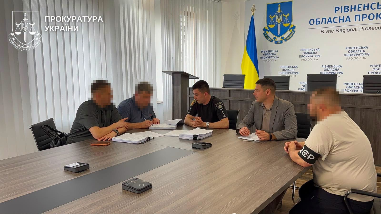 На Рівненщині посадовця підозрюють у збитках державі на 7,5 млн грн під час ремонту дороги 0000