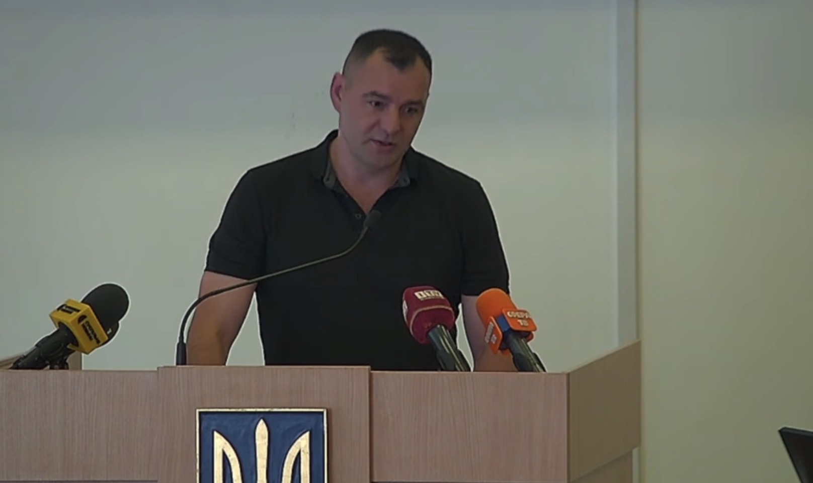 У Рівному стоматолога обрали до комісії з відбору патрульних поліцейських 0000