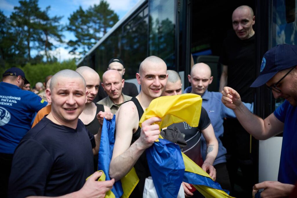 1 Україна повернула з російського полону ще 160 захисників
