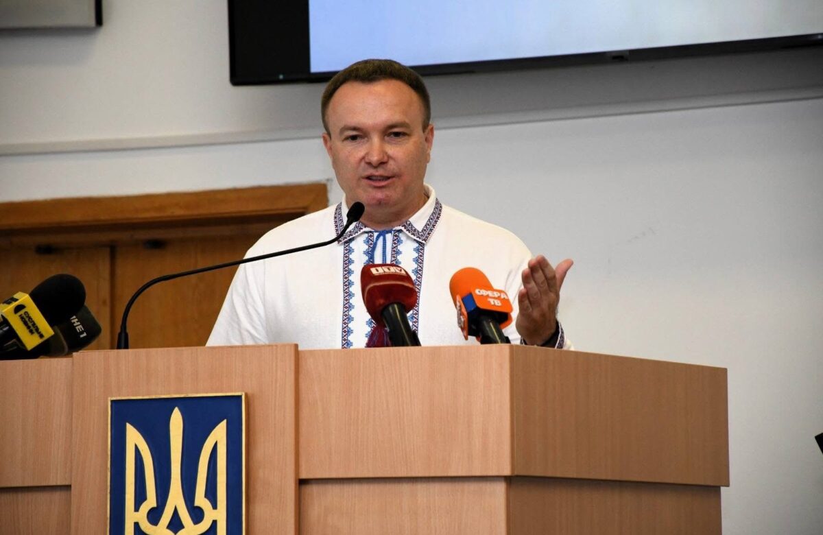 До Дня Конституції регіональний представник Омбудсмана прозвітував про захист прав людини на Рівненщині