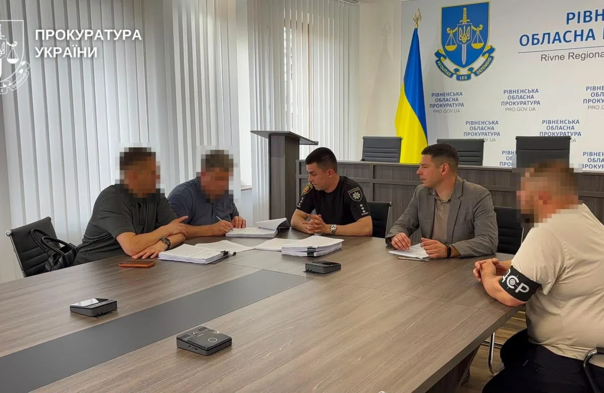 На Рівненщині посадовця підозрюють у збитках державі на 7,5 млн грн під час ремонту дороги
