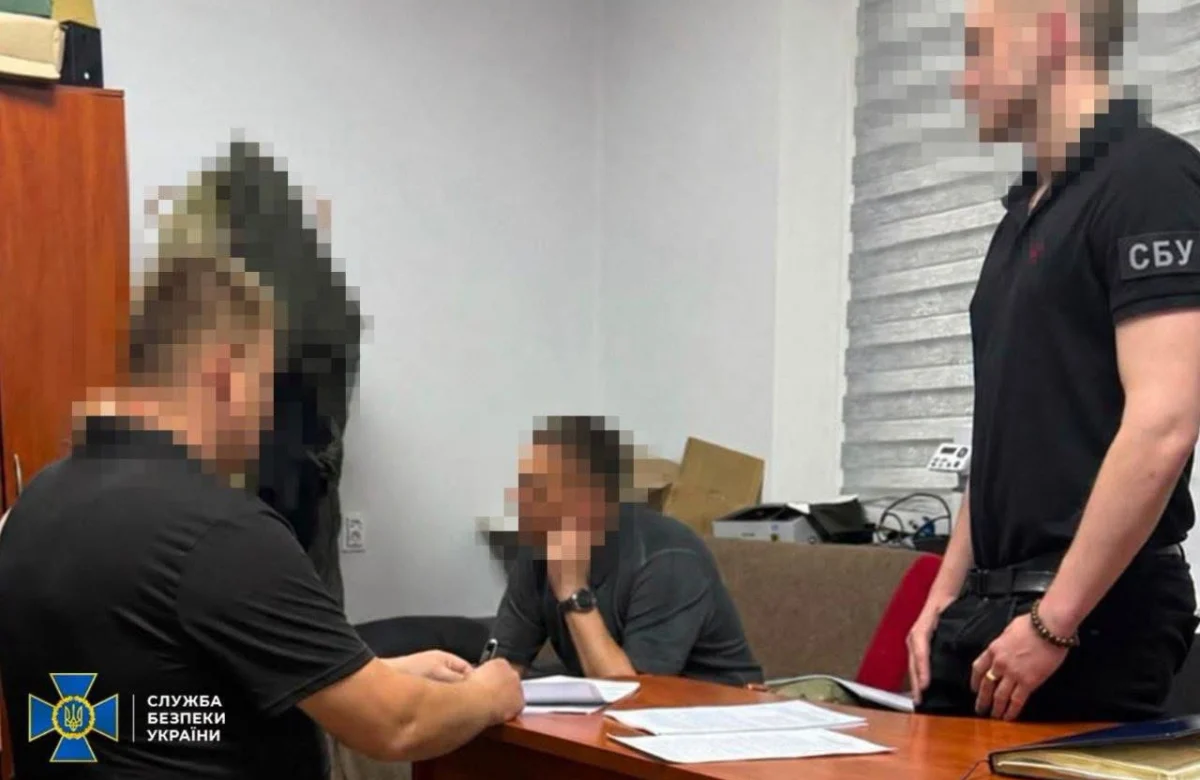 У Рівному СБУ викрила схему фіктивного працевлаштування на критичне підприємство для ухилення від мобілізації