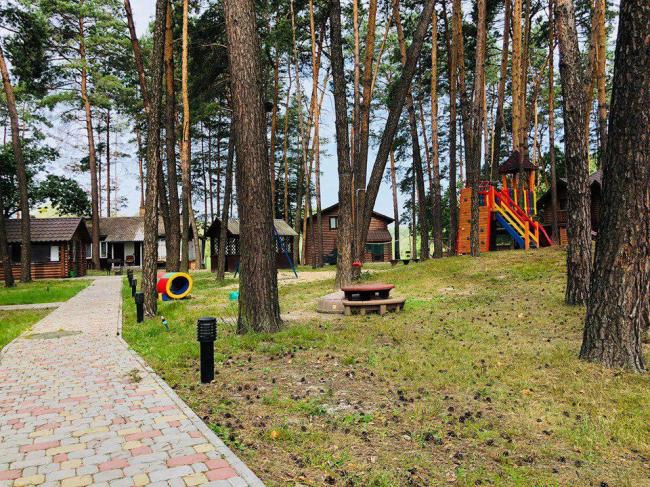 1 10 місць біля Рівного, де можна відпочити біля води цього літа (ОПИС, ЦІНИ)