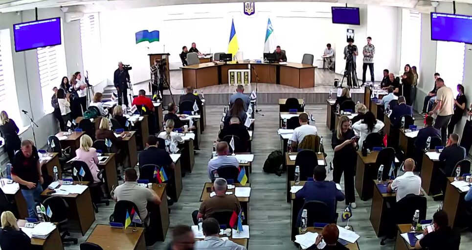 Рівненська міськрада позбавила мандата ексміністра Коваля — відомо, хто з кандидатів займе його місце