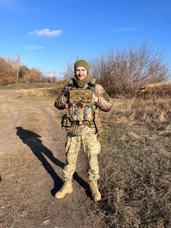 1 На Рівненщині вандали познущалися над могилою загиблого воїна