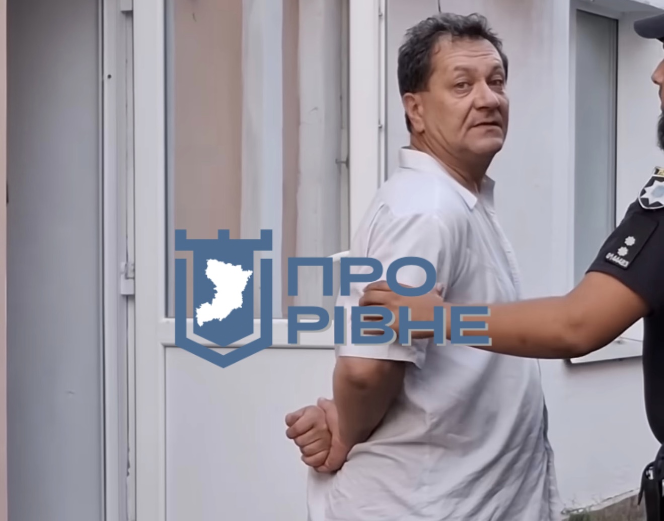 Суд закрив справу ексмера Острога Юрія Ягодки, який напідпитку напав на місцеву жительку (ВІДЕО) 0000