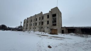 1 У Рівному за пів мільйона гривень продають адмінбудівлю обласної поліції(ФОТО)