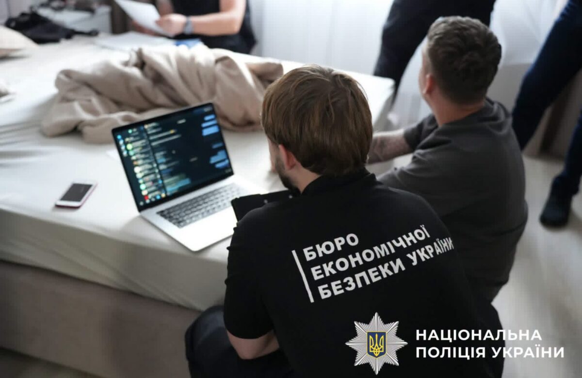 Автівки для ЗСУ опинялися на сайтах продажу: на Рівненщині викрили ділків на гуманітарці