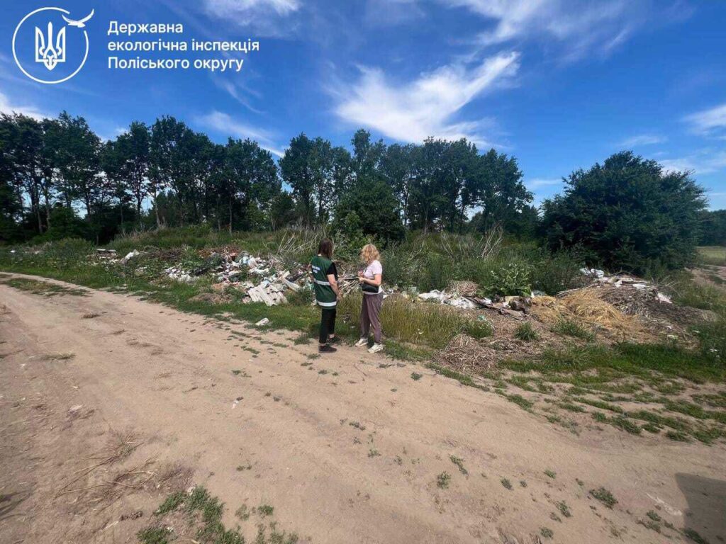 1 На Рівненщині екологи шукають старі сміттєзвалища, щоб включити їх до плану очищення
