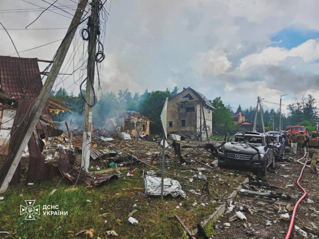 1 Росія атакувала Київщину: повідомляють про удар по військовому полігону