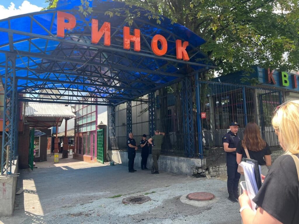 1 У Рівному перевіряють ринки на стан пожежної безпеки