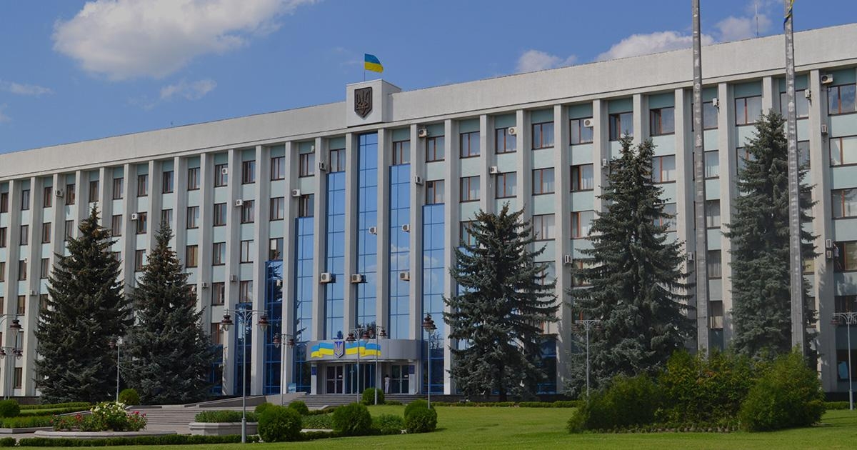 Рівненська облрада вимагає від Кабміну припинити грошовий бойкот та врятувати замки
