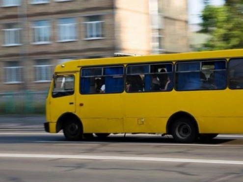 Через зростання кількості ДТП на Рівненщині масово перевіряють приміські та міжміські маршрутки